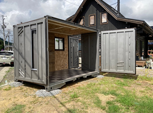 宮城県仙台市太白区　コンテナガレージ